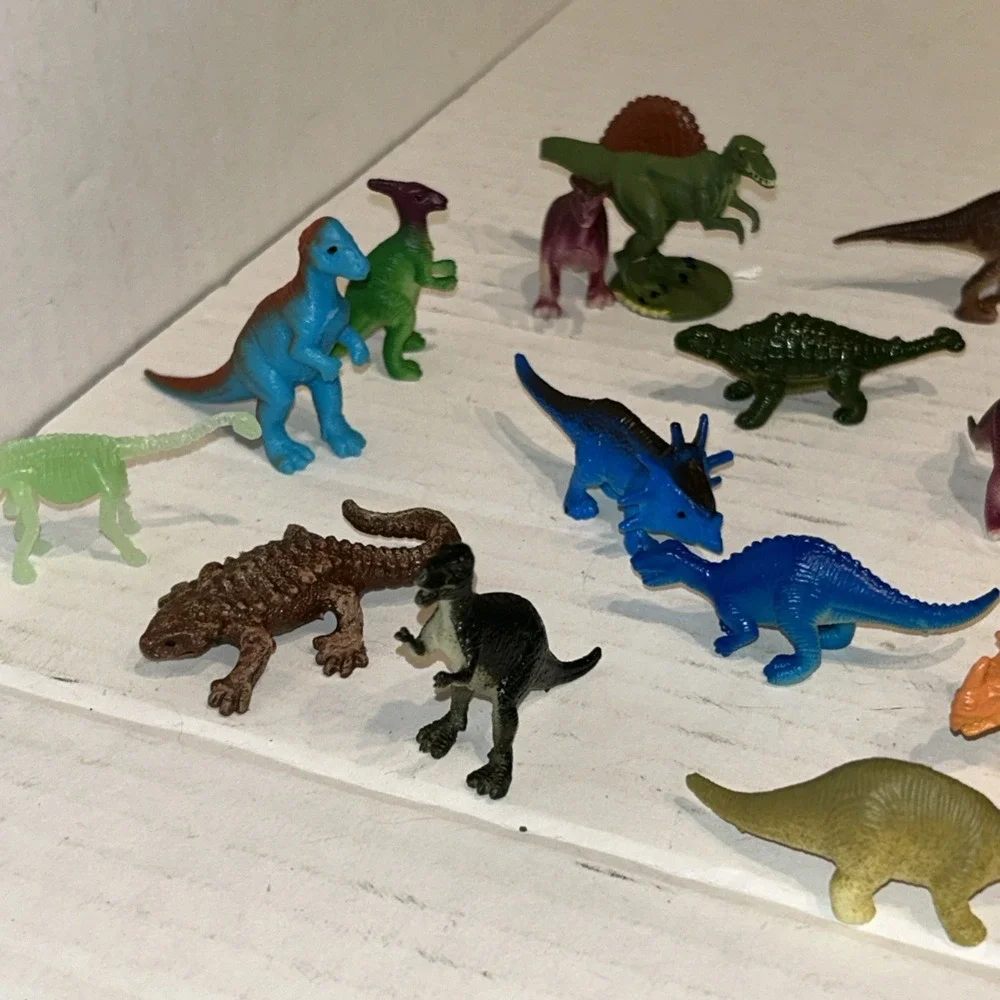 Vintage Plastic & Rubber Dinosaur Set‎ Lot PVC Cake Toppers B2
